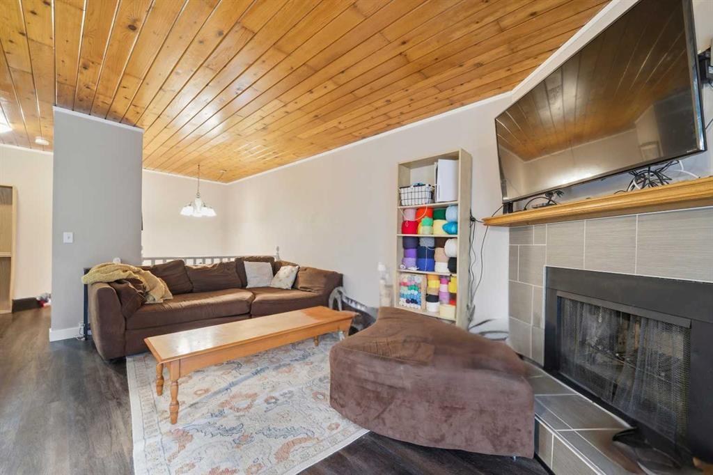 Picture for A, 1407 44 Street SE