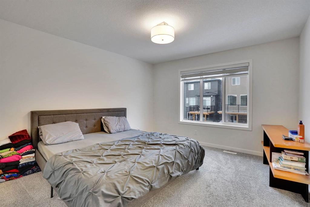 Picture for 274 Lucas Place NW