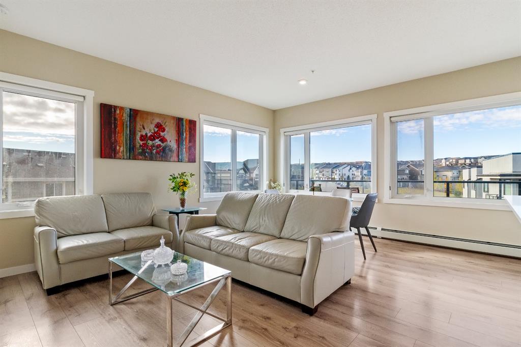 Picture for 302, 214 Sherwood Square NW