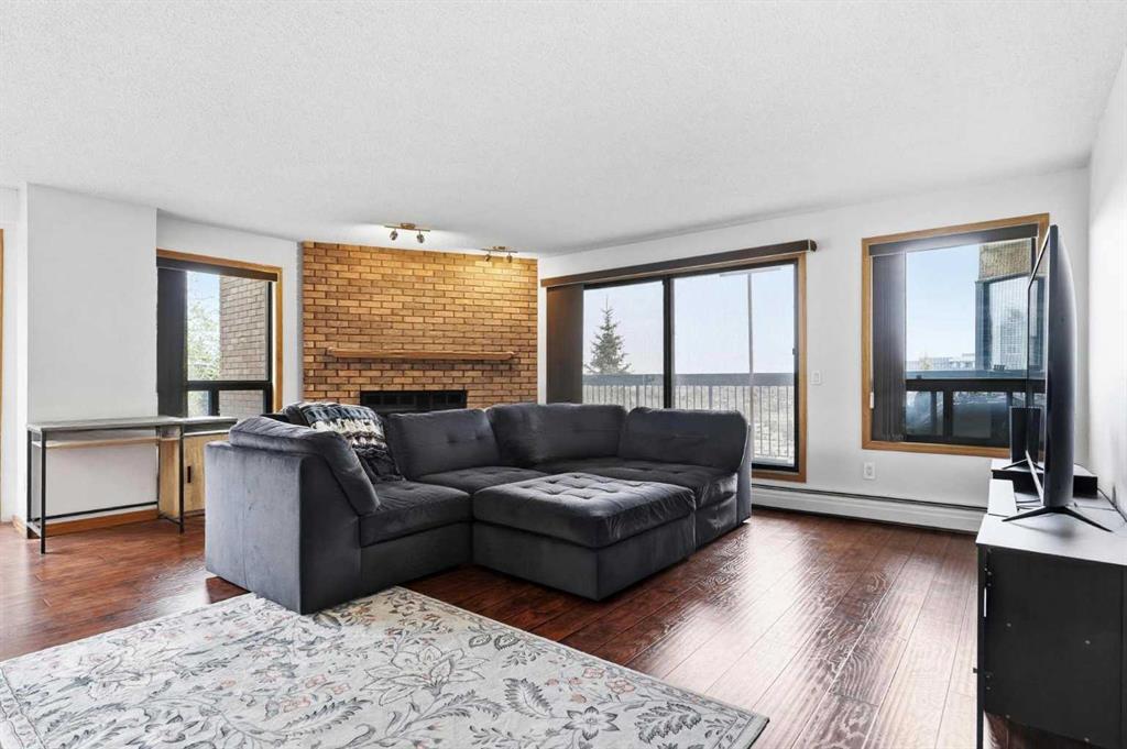 Picture for 805, 320 Meredith Road NE