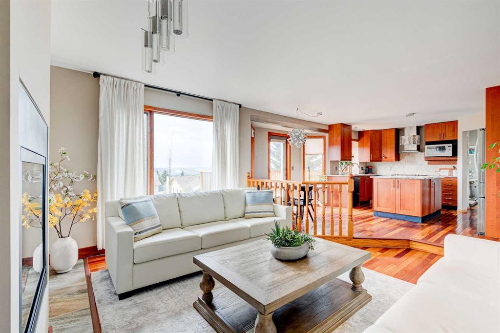 Picture for 210 Hawkville Close NW