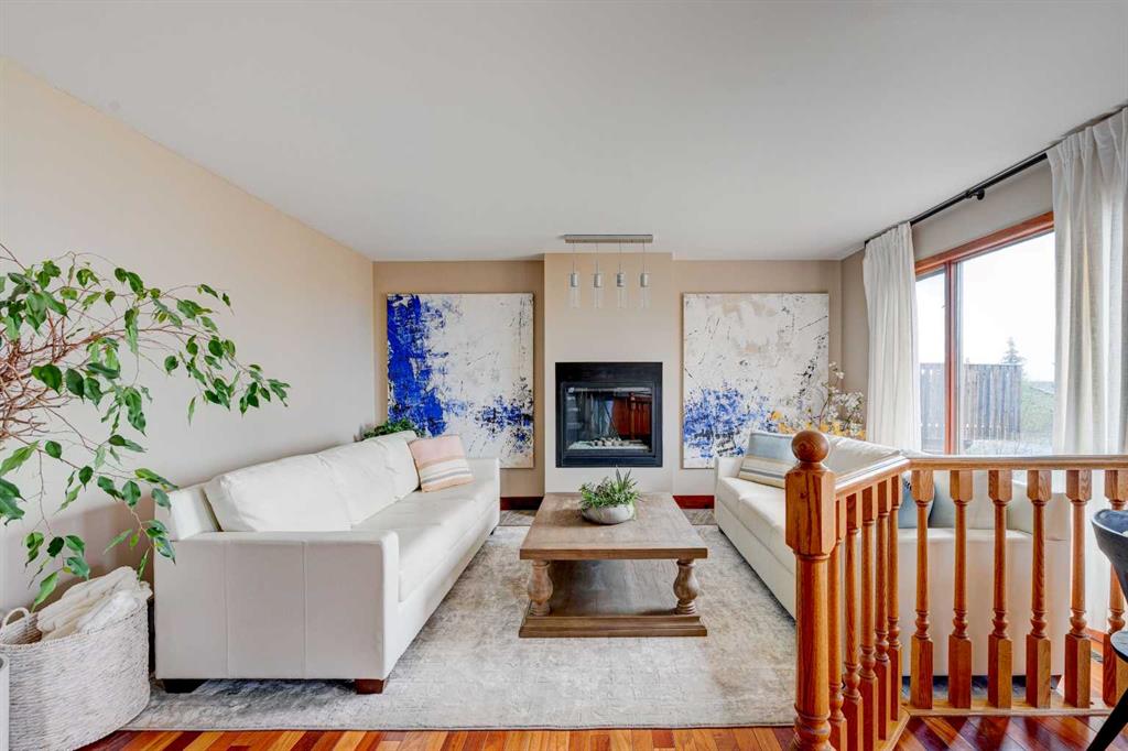 Picture for 210 Hawkville Close NW