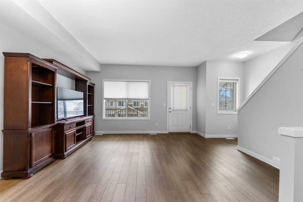 Picture for 1010, 250 Sage Valley Road NW