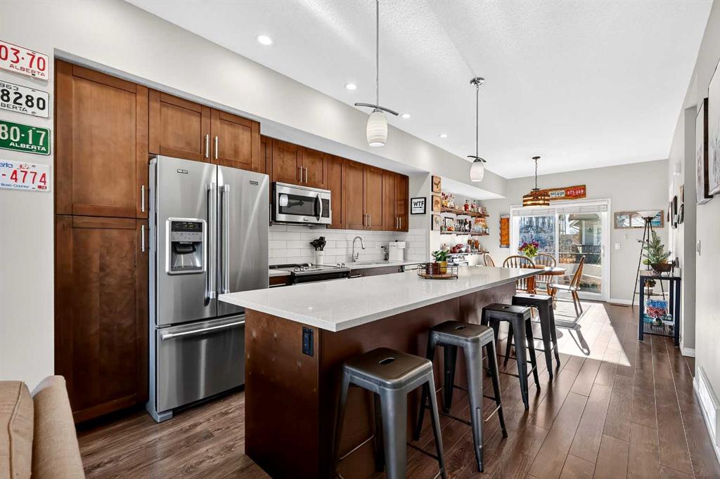 Picture for 503, 280 Williamstown Close NW