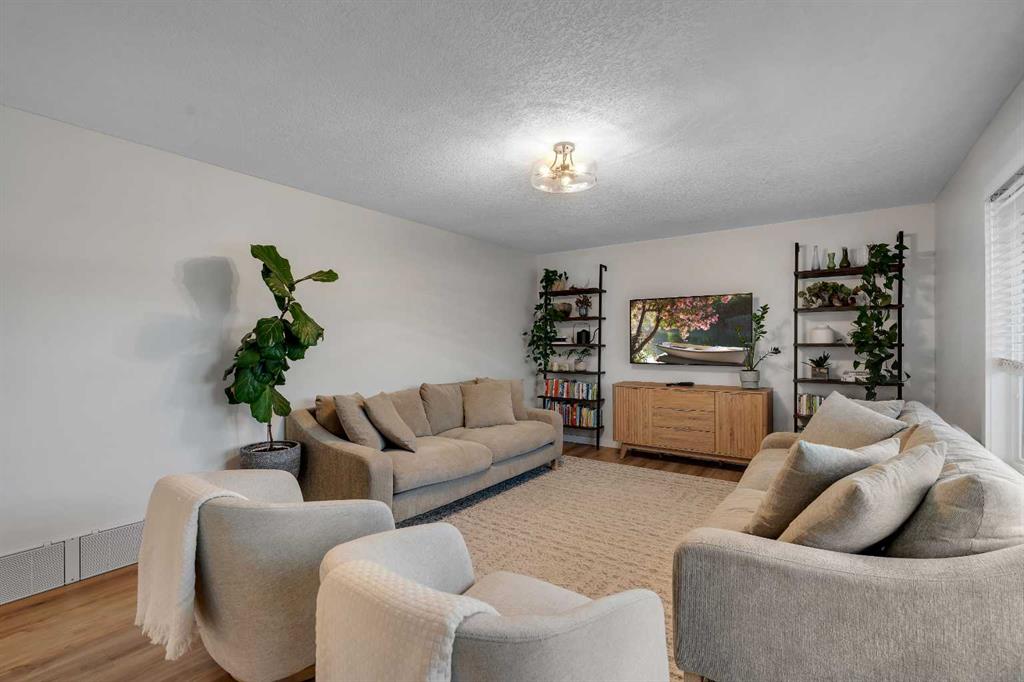 Picture for 6256 Silver Springs Hill NW