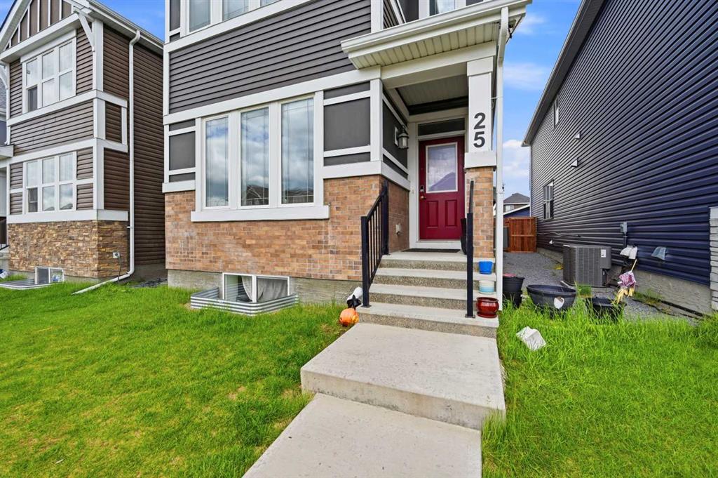 Picture for 25 Red Sky Way NE