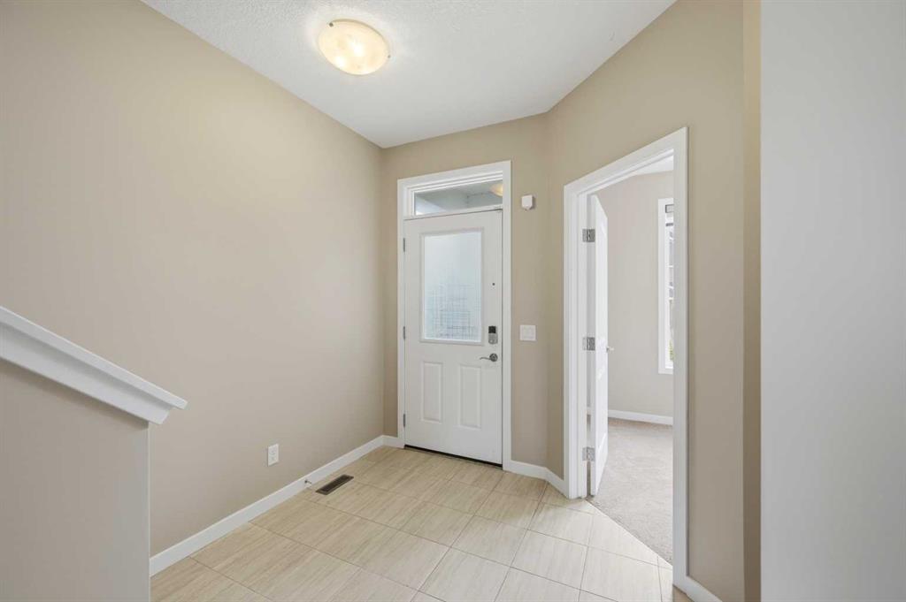Picture for 25 Red Sky Way NE