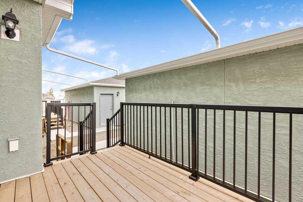 Picture for 407 Strathcona Circle 