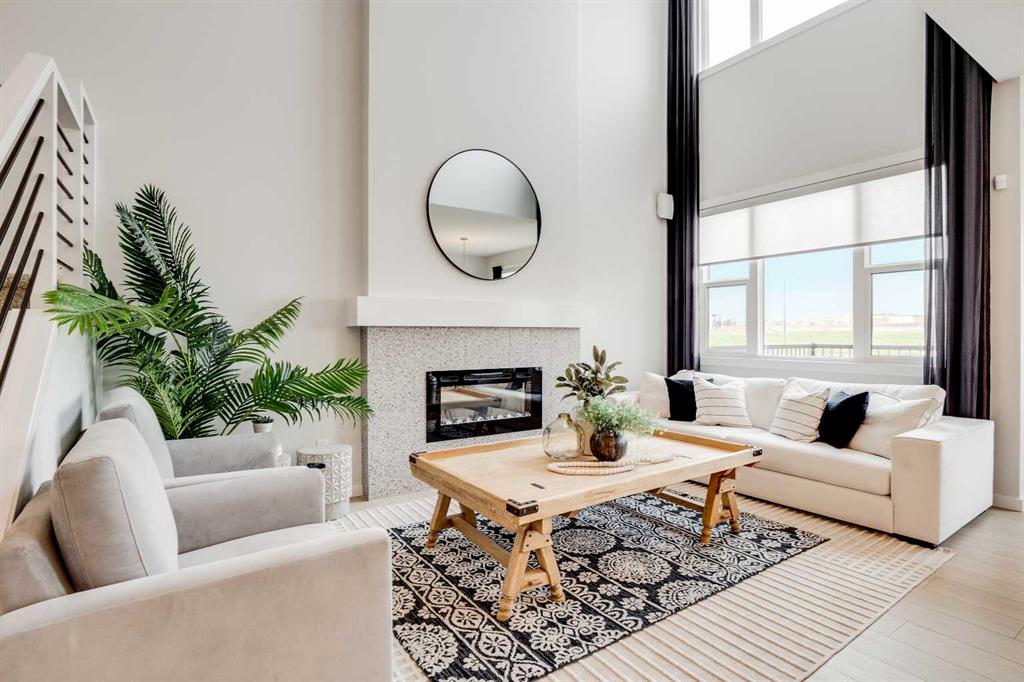 Picture for 102 Rochester Crescent NW