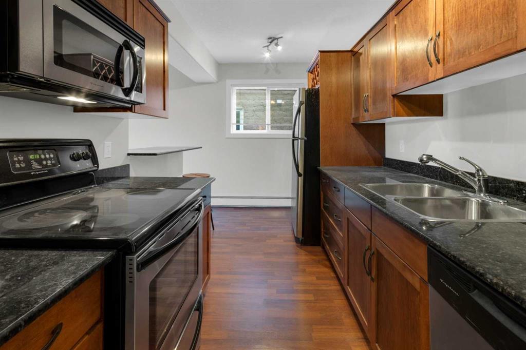 Picture for 301, 931 2 Avenue NW