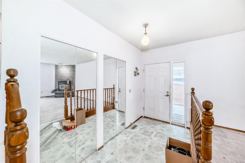 Picture for 11 Falwood Place NE