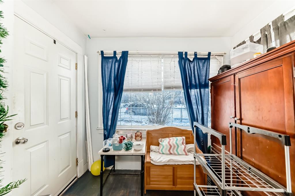 Picture for 476 3 Street 