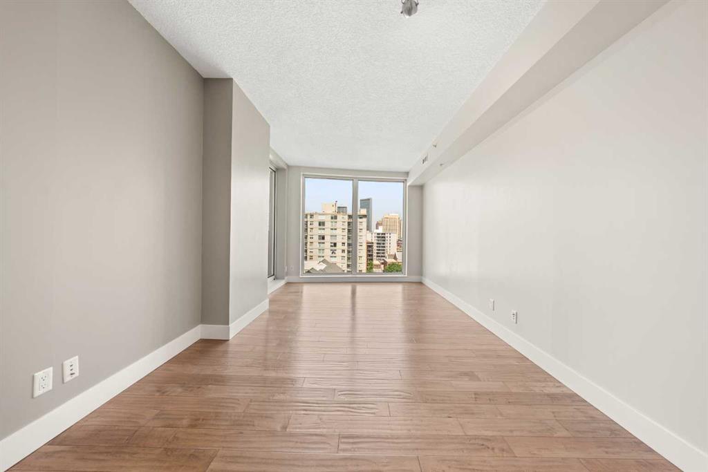 Picture for 808, 817 15 Avenue SW