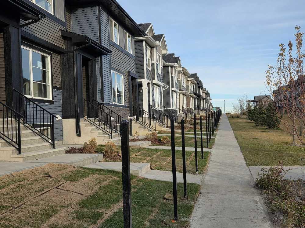 Picture for 63 Lambeau Lane SE