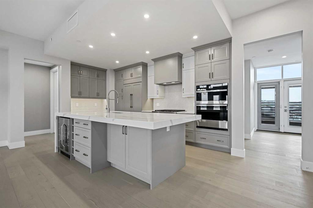 Picture for 302, 130 Marina Cove SE