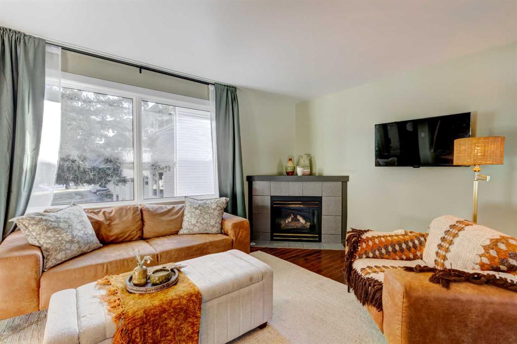 Picture for 521, 4525 31 Street SW