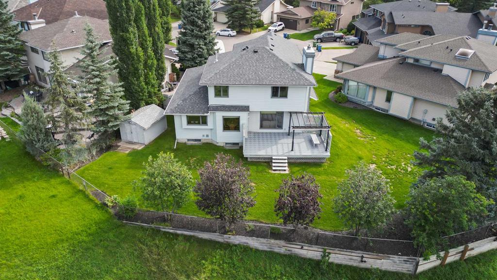 Picture for 127 Douglasbank Court SE