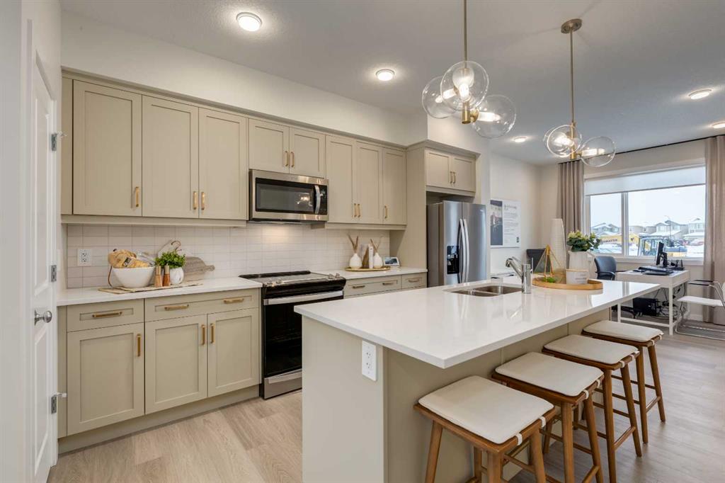 Picture for 62 Starling Boulevard NW