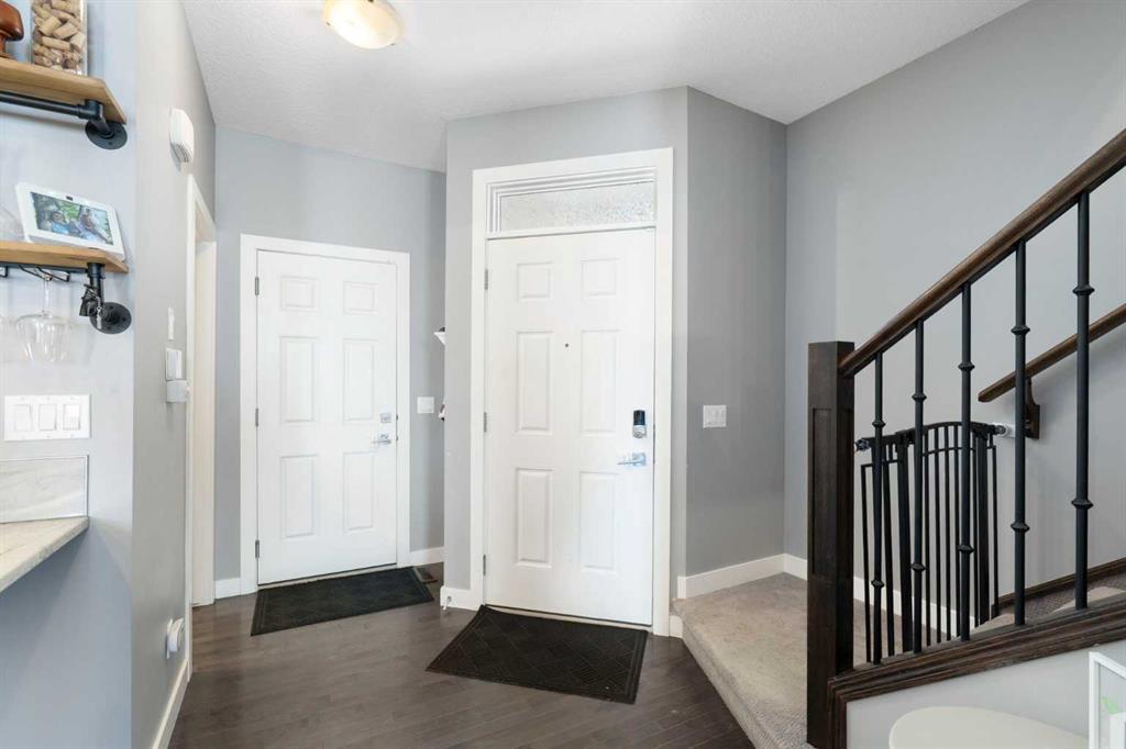 Picture for 425 Sandford Place NW