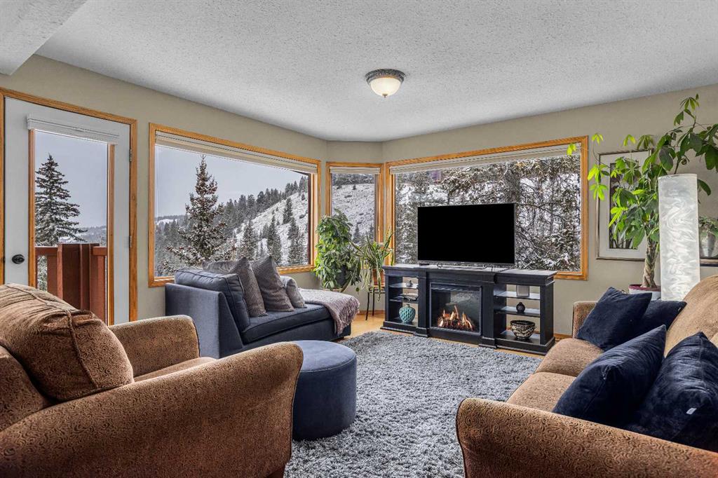 Picture for 12, 9 Blackrock Crescent W