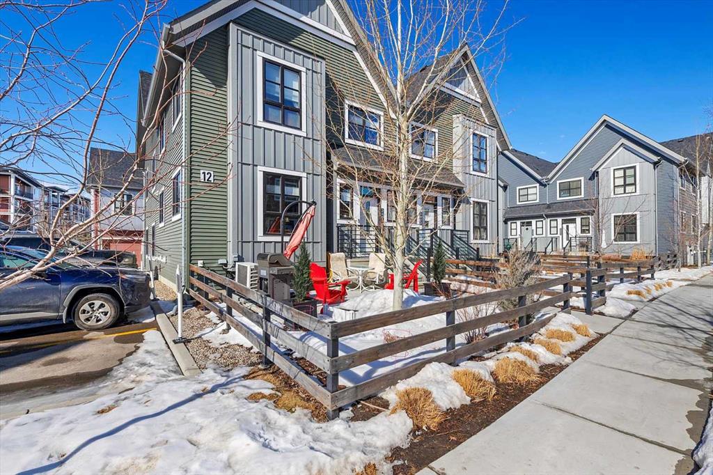 Picture for 3401, 100 Walgrove Court SE