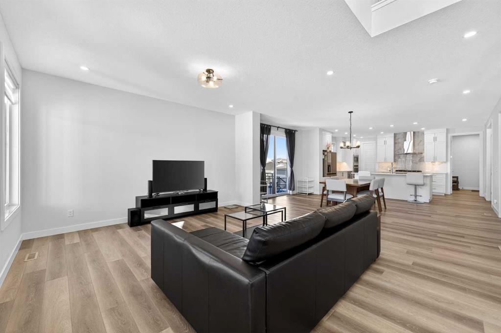 Picture for 6 Elderberry Way 