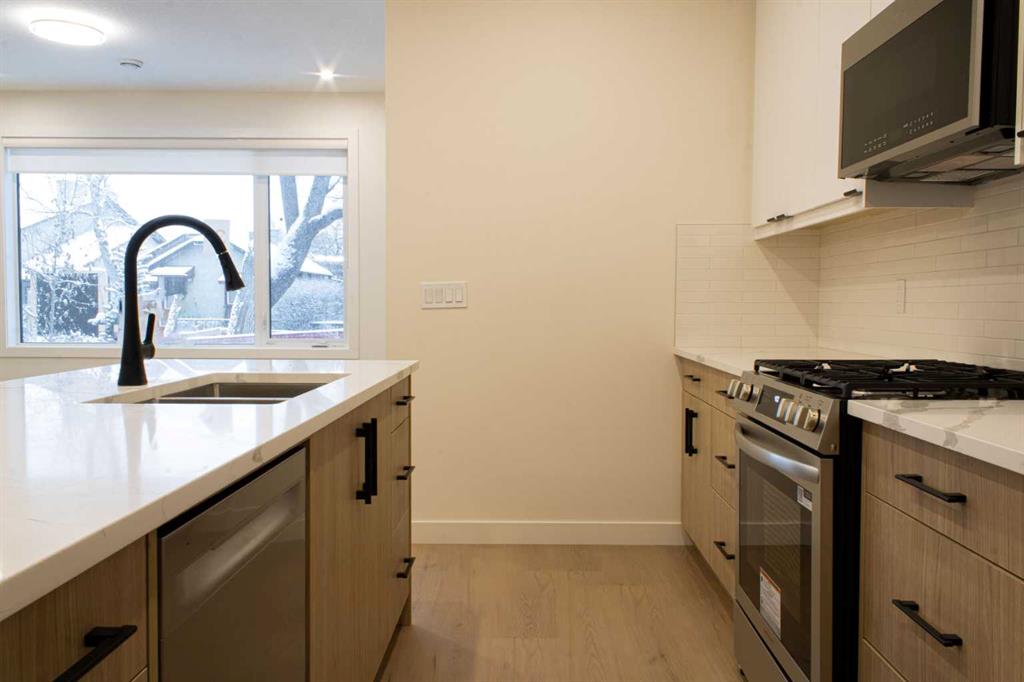 Picture for Upper, 1512 21 Avenue NW