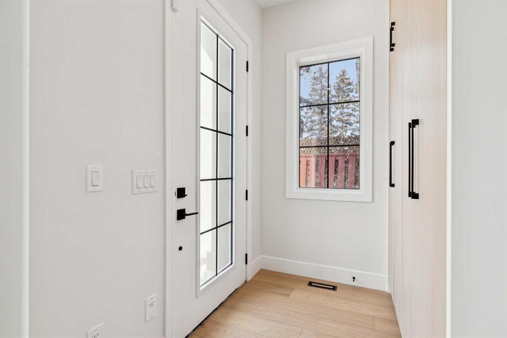 Picture for 2810 38 Street SW