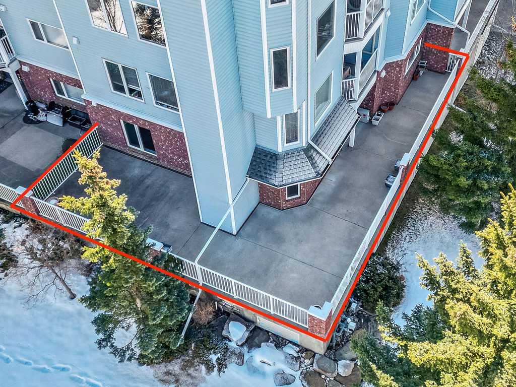 Picture for 3212 Hawksbrow Point NW