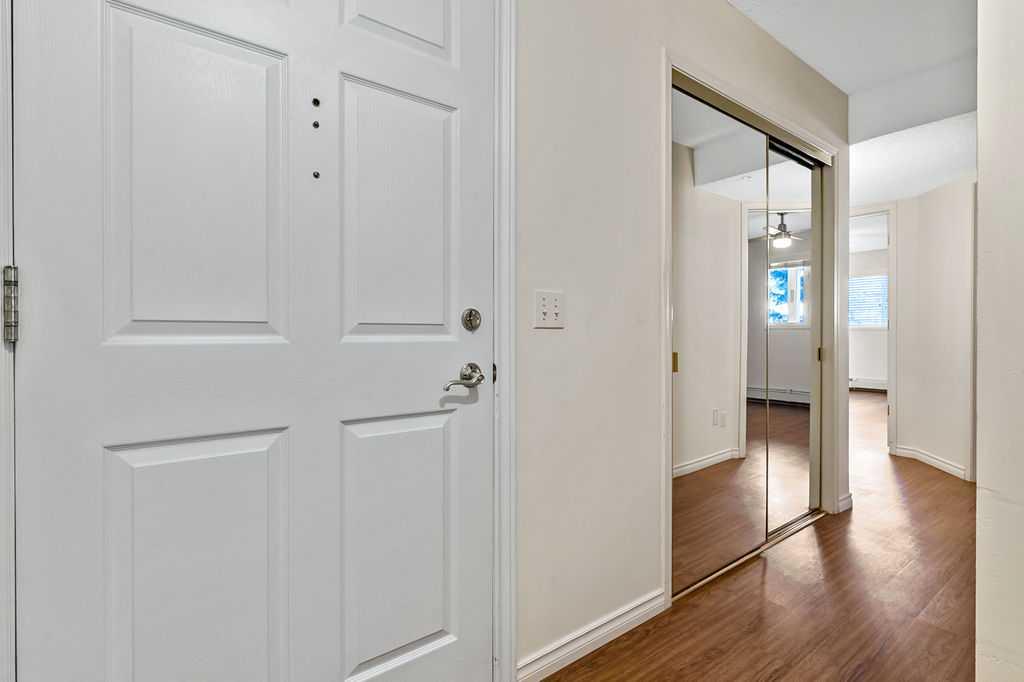 Picture for 3212 Hawksbrow Point NW