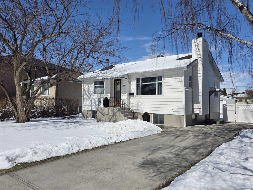 Picture for 610 22 Avenue NE