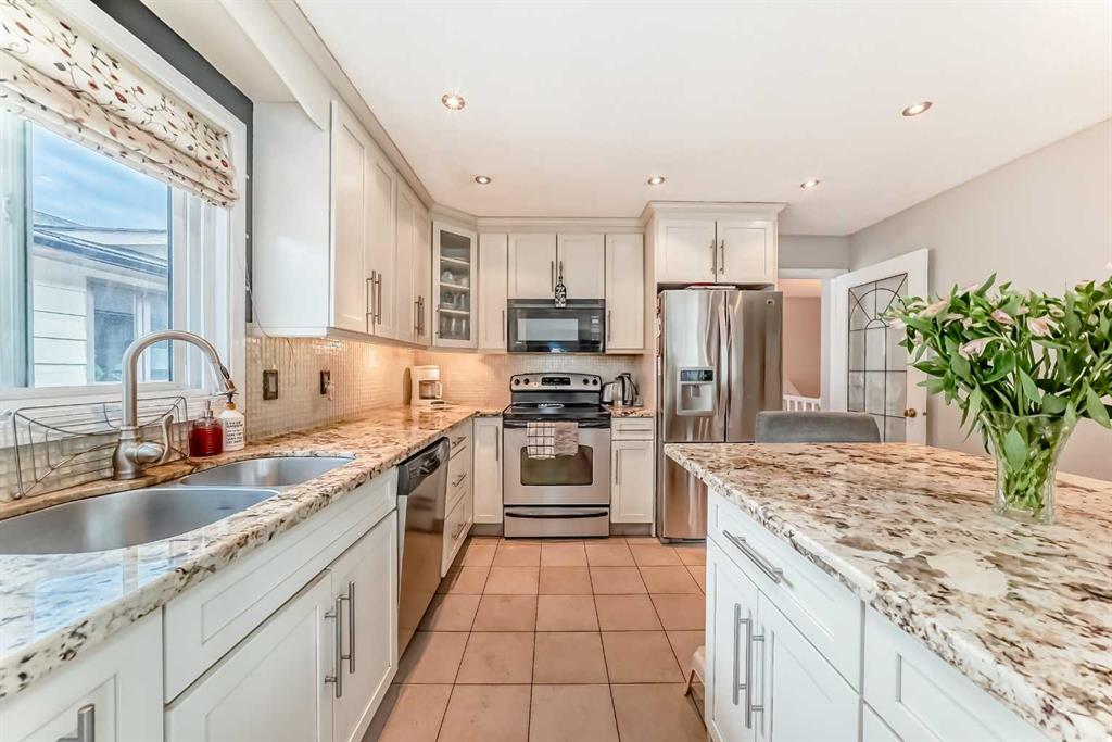 Picture for 20 Woodbrook Close SW