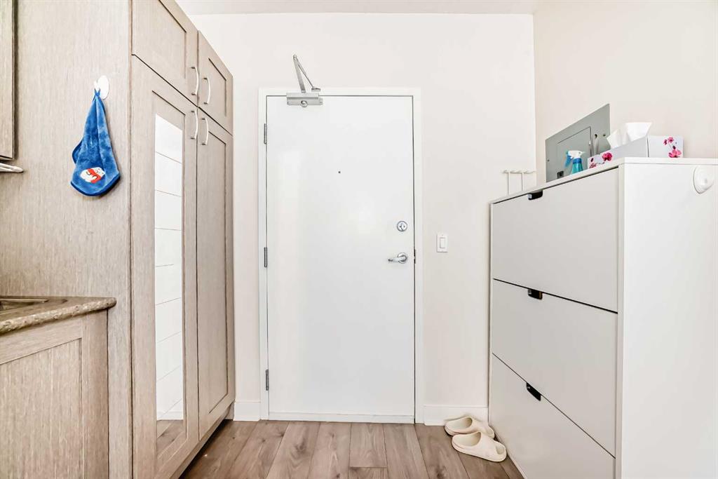 Picture for 506, 30 brentwood Common NW