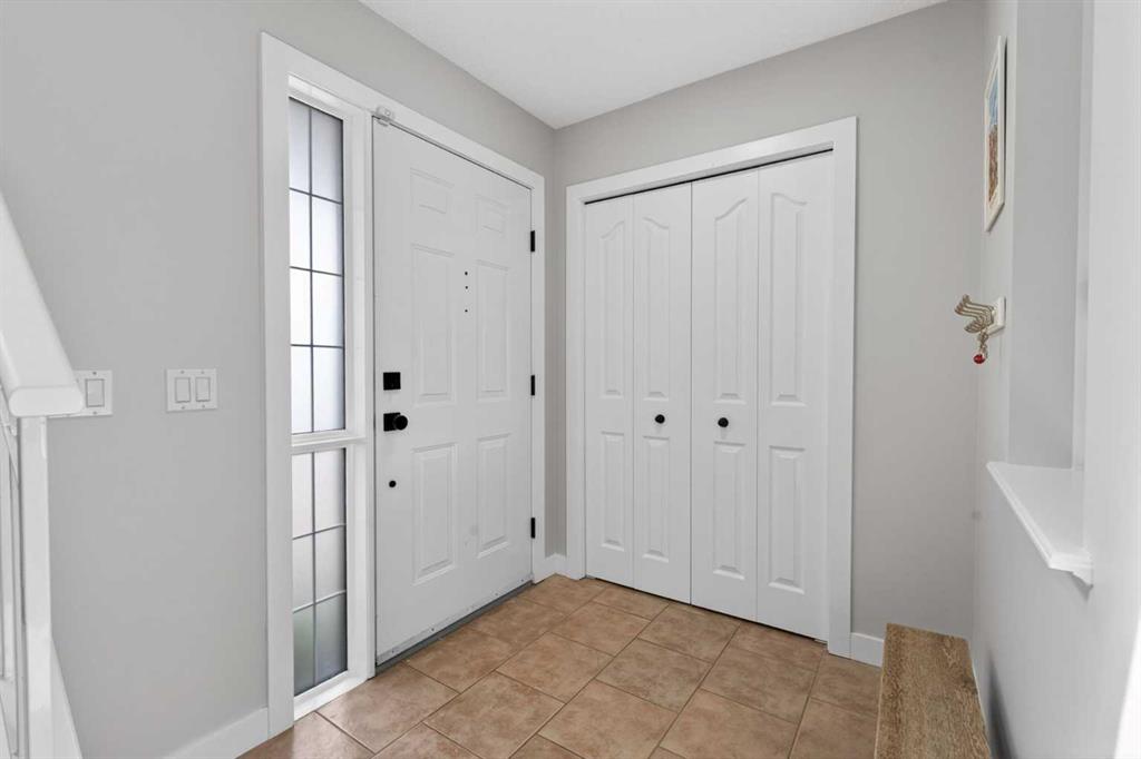 Picture for 10 Somerglen Crescent SW