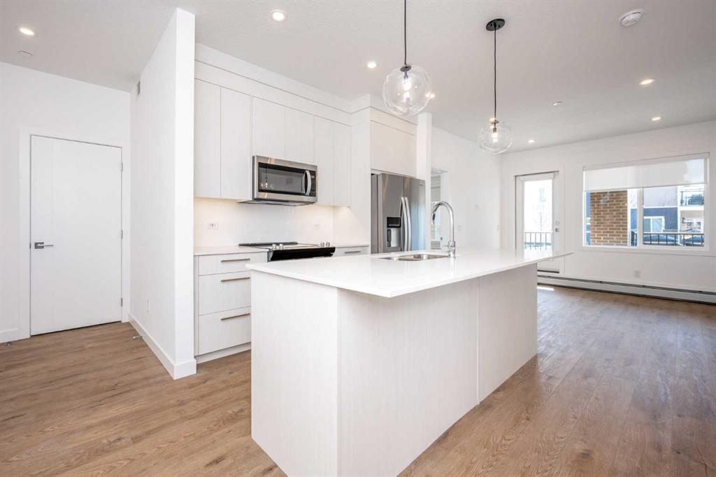 Picture for 4102, 6 Merganser Drive W