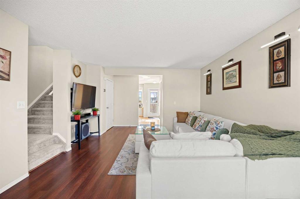 Picture for 2501, 111 Tarawood Lane NE