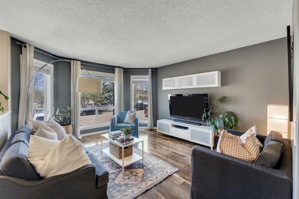 Picture for 952 Silver Creek Drive NW