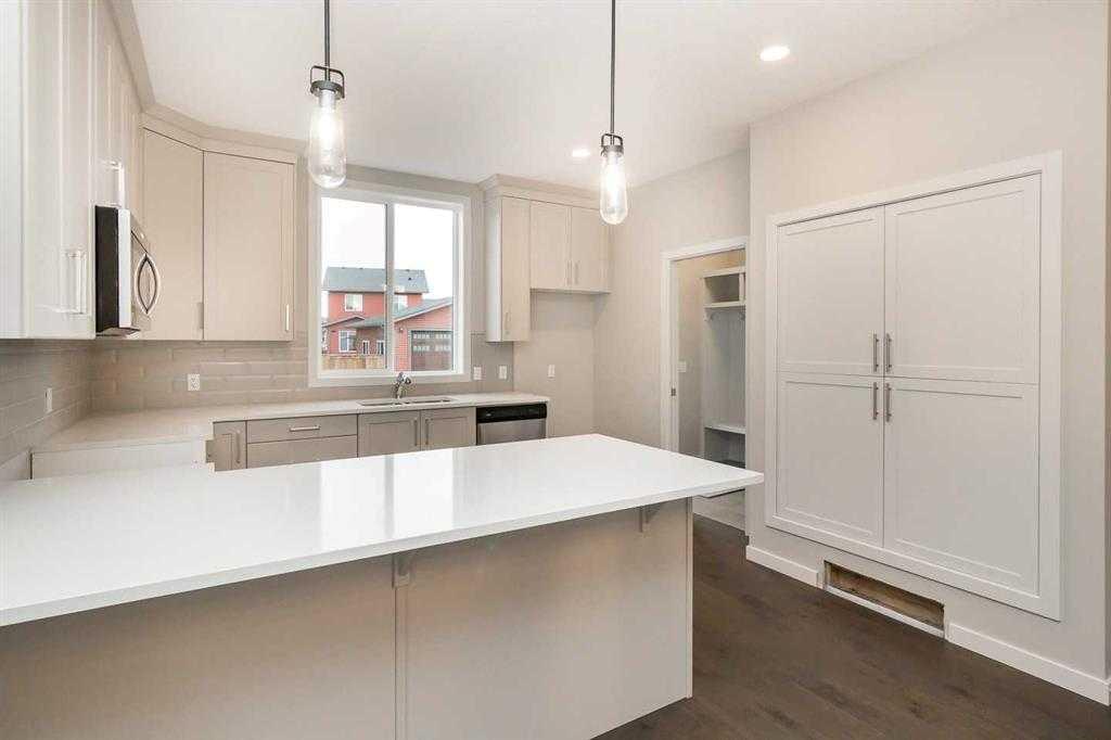 Picture for 504 Kitstone Gate 