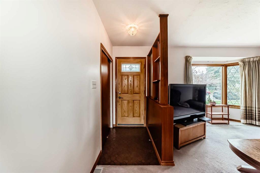 Picture for 3132 48 Street SW
