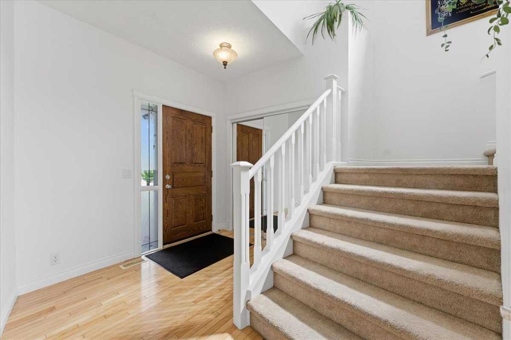 Picture for 305 Evanston View NW