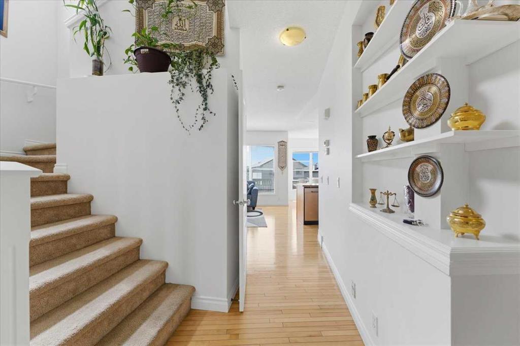 Picture for 305 Evanston View NW
