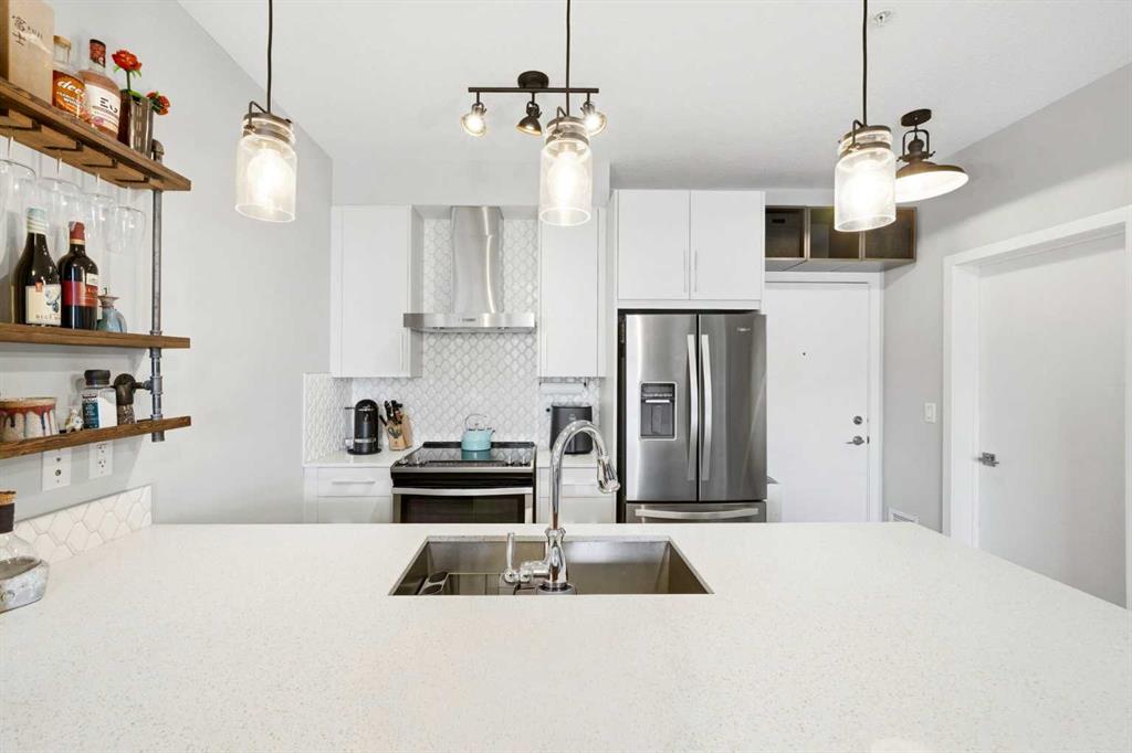 Picture for 618, 122 Mahogany Centre SE