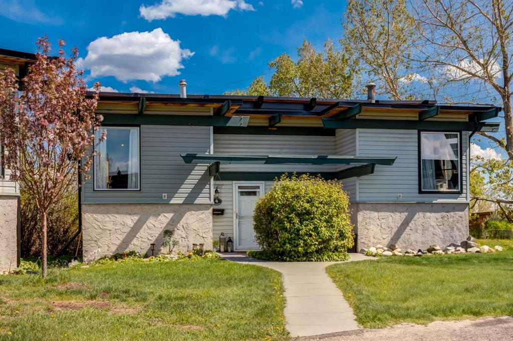 Picture for 4, 333 Braxton Place SW