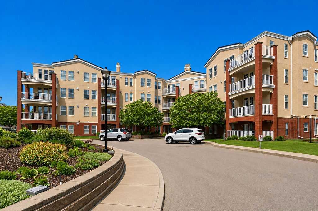 Picture for 4206, 14645 6 Street SW