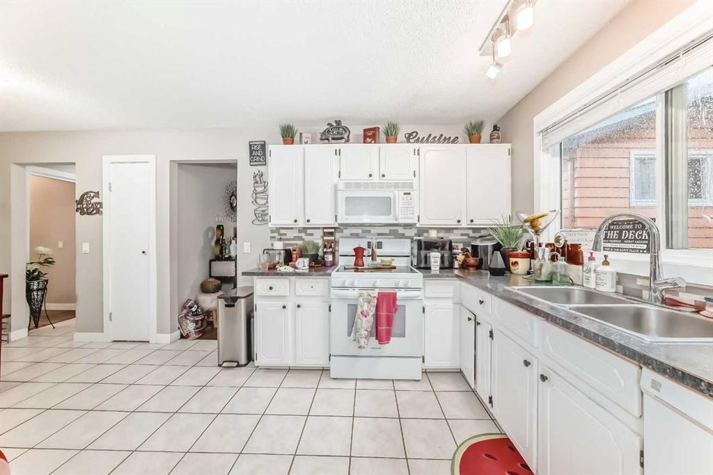 Picture for 20 Deermont Way SE