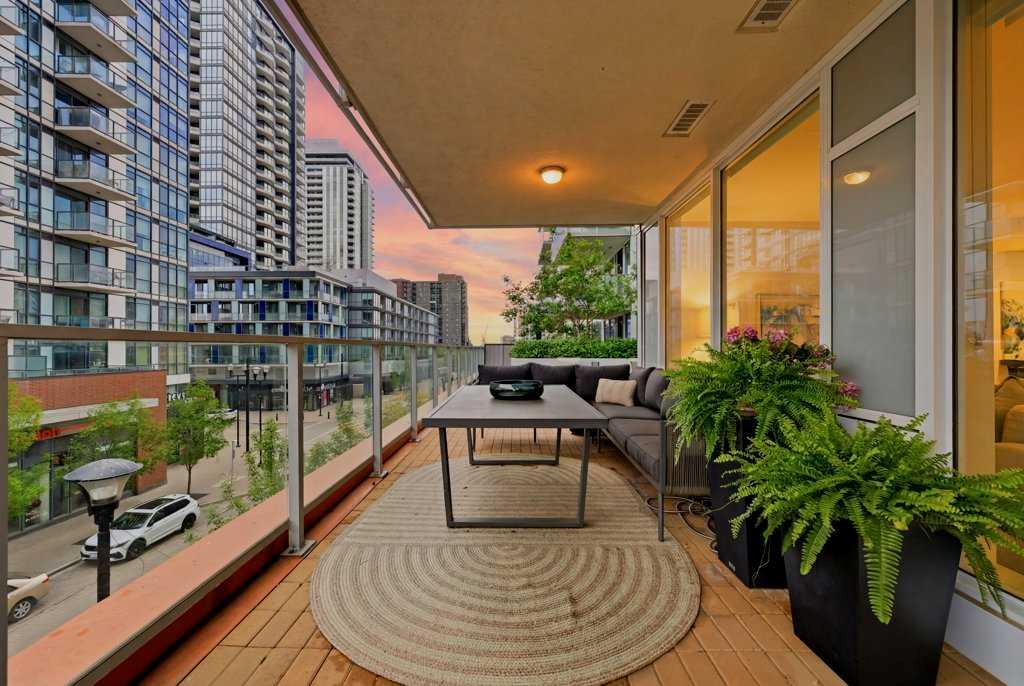 Picture for 205, 519 Riverfront Avenue SE