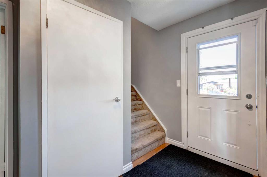 Picture for 131 Dovertree Place SE