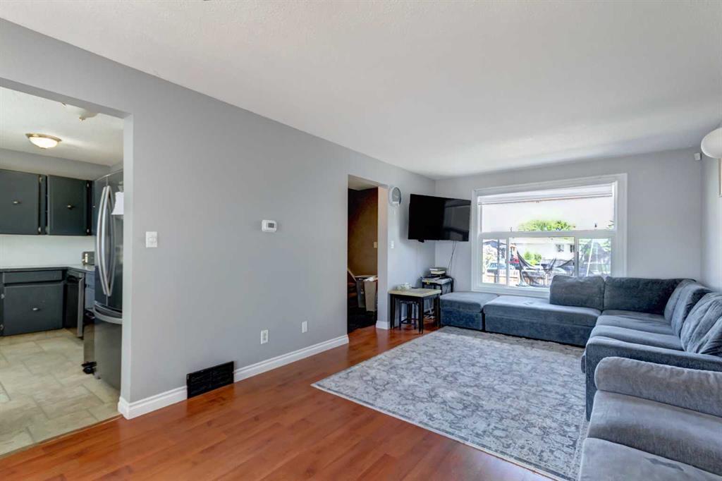 Picture for 131 Dovertree Place SE