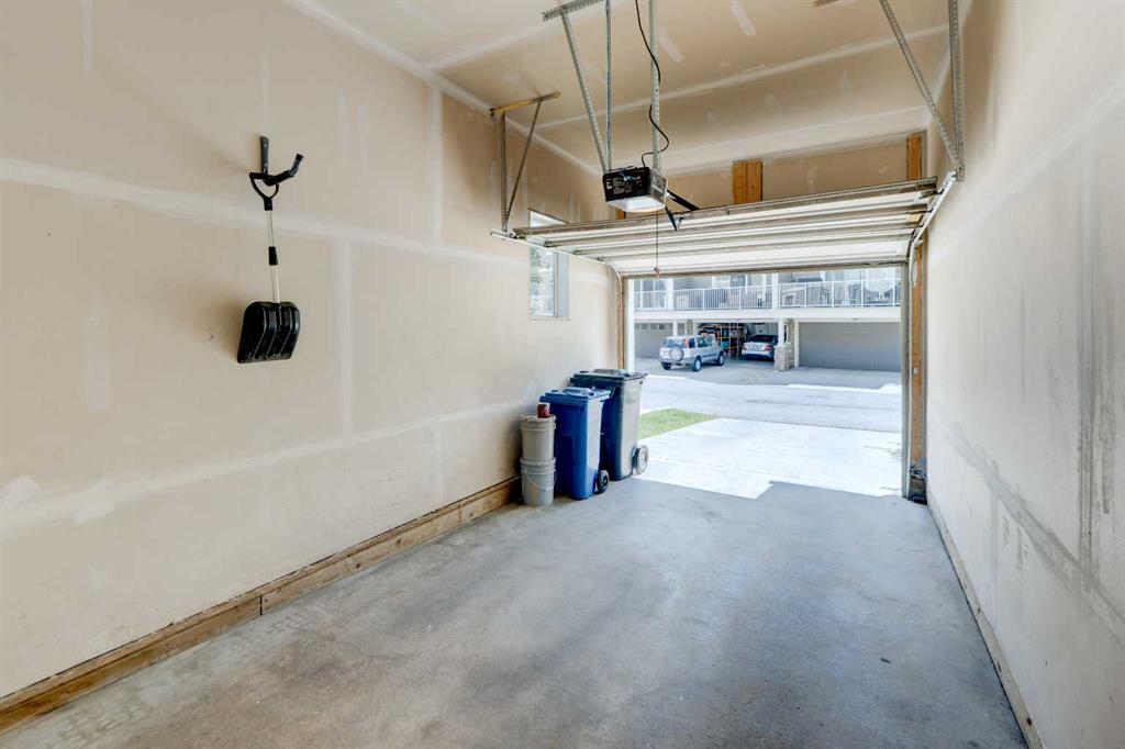 Picture for 558 Evanston Manor NW