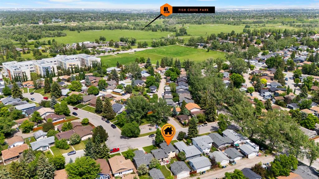 Picture for 263 Midlawn Close SE